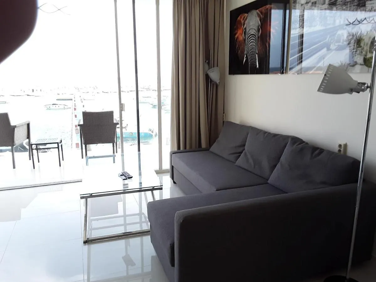 First Line Duplex Puerto Banus Sleeps 8 People location